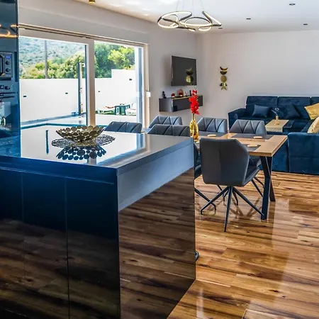 Luxury Impossible וילה *