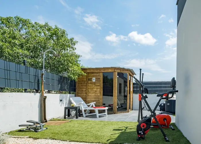 Luxury Impossible * טרוגיר