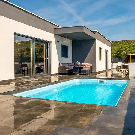 Villa Luxury Impossible Trogir