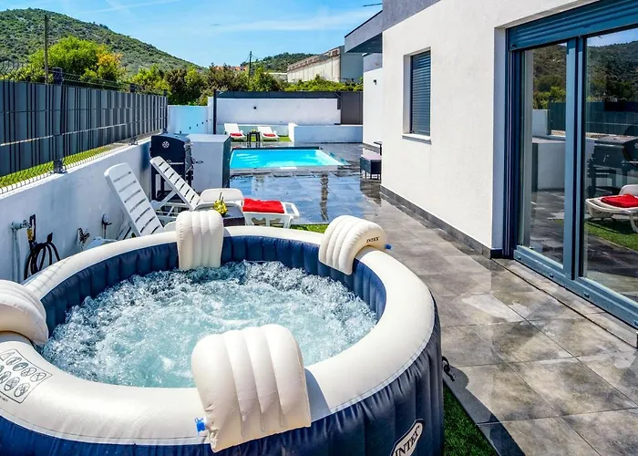 Luxury Impossible * Trogir