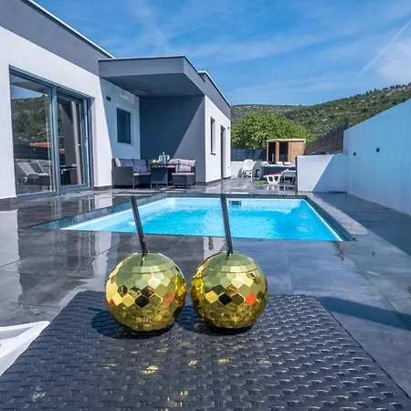 Villa Luxury Impossible