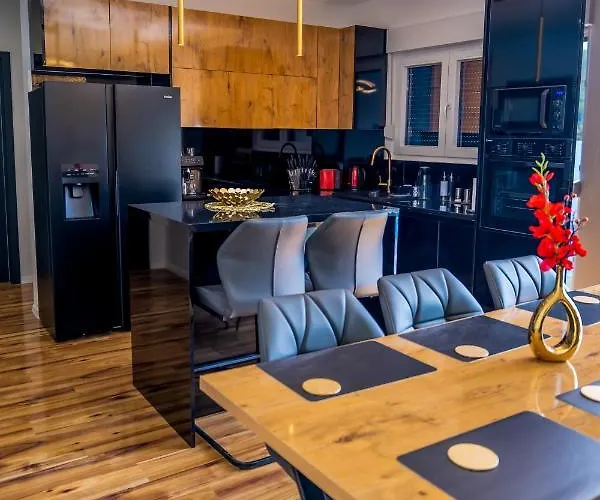 Luxury Impossible Villa *